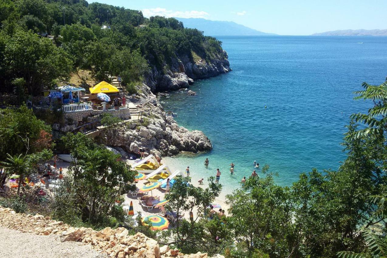 Appartamento Mirjam Novi Vinodolski Esterno foto
